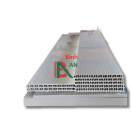 Tấm nhựa pvc cho chuồng heo