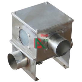 Hộp chung chuyển cám