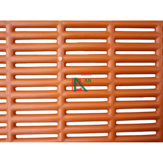 Tấm lót sàn chuồng heo 40x60 cm