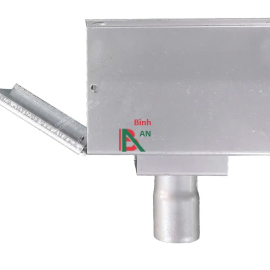Hộp kết nối với động cơ line ăn và line cám tổng